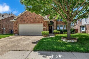 3124 Guadaloupe in Grand Prairie, TX - Building Photo