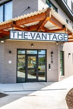 The Vantage - Bellingham's Premier Apartment Building in Bellingham, WA - Foto de edificio - Building Photo