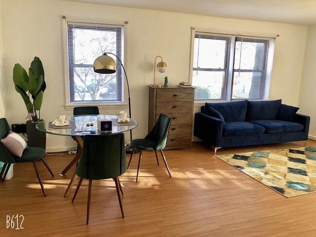 418 Main St in Fort Lee, NJ - Foto de edificio - Building Photo