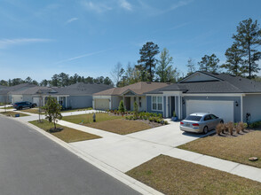 Bradley Creek by Pulte Homes in Green Cove Springs, FL - Building Photo - Building Photo