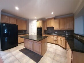 2945 Sandcastle Ln in Houston, TX - Building Photo - Building Photo