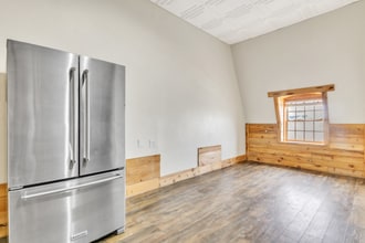 32 E Utah Ave in Payson, UT - Building Photo - Building Photo