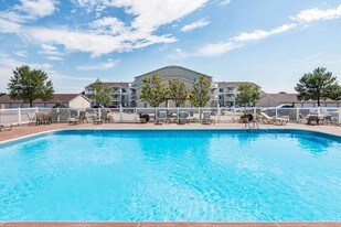 Lyncrest Manor Apartment Homes