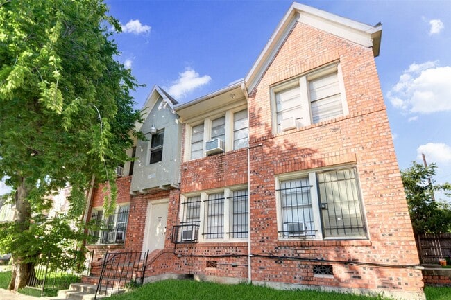 property at 1419 Wheeler Ave