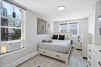 225 Hancock Ave, Unit SI ID1470329P in Jersey City, NJ - Building Photo - Building Photo