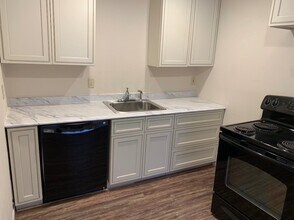 2429 Hardesty Ave in Kansas City, MO - Building Photo - Building Photo