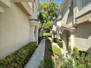 1501 Cardinal Peak Ln in Las Vegas, NV - Building Photo - Building Photo