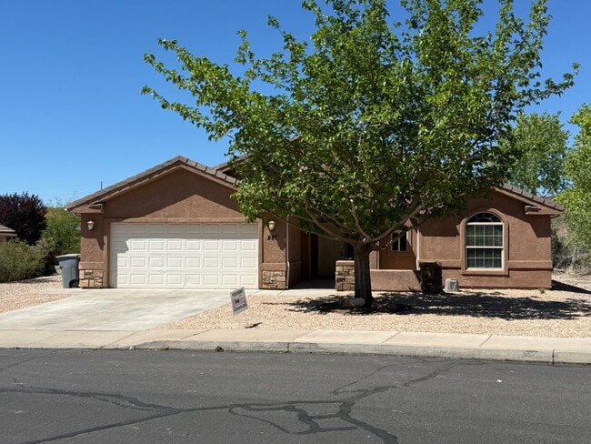 property at 887 Caddington Rd