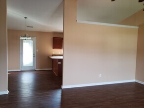 406 S Grazing Ct in Sneads Ferry, NC - Building Photo - Building Photo