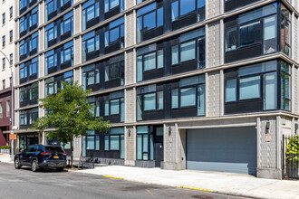 251 West 117th Street in New York, NY - Building Photo - Building Photo