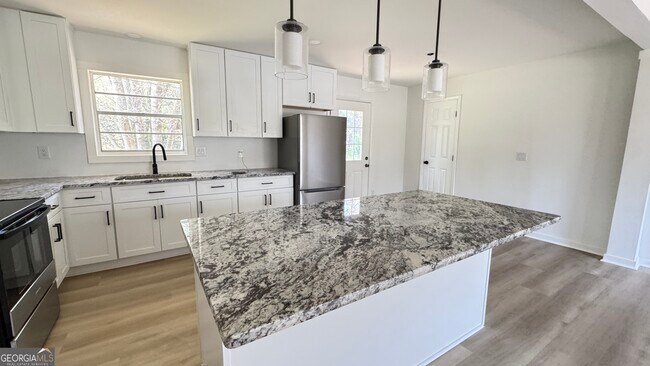 723 Sheffield Rd in Norcross, GA - Building Photo - Building Photo