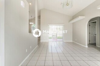 1721 SW Whipple Ave in Port St. Lucie, FL - Building Photo - Building Photo