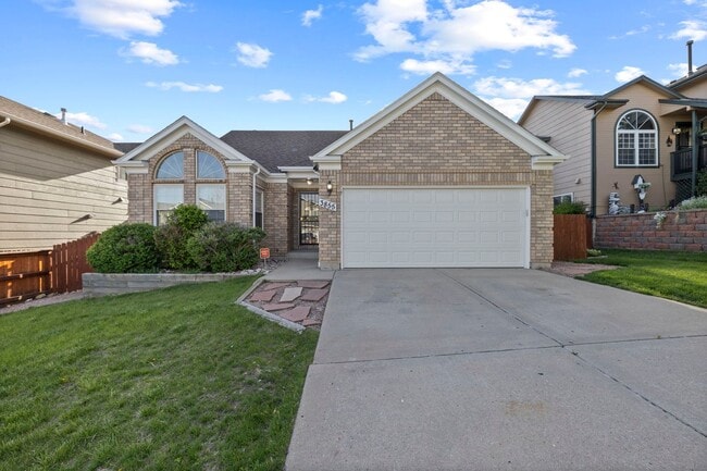 property at 3855 Sedgewood Way