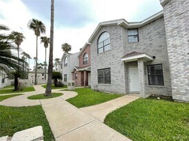 4120 N 12th St in McAllen, TX - Building Photo