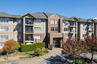 Park Place in Chilliwack, BC - Building Photo - Building Photo