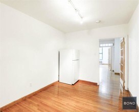 1136 1st Avenue-Unit -#04 in New York, NY - Building Photo - Building Photo