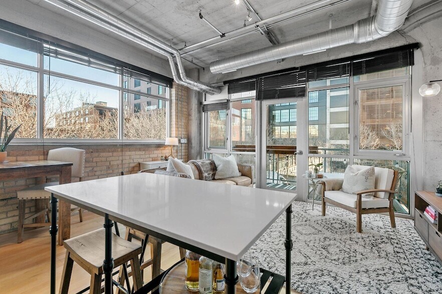 748 N 3rd St in Minneapolis, MN - Foto de edificio