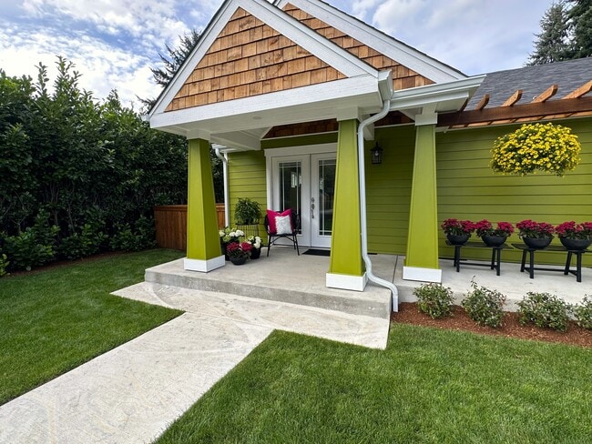 property at 4501 15th Ave SE