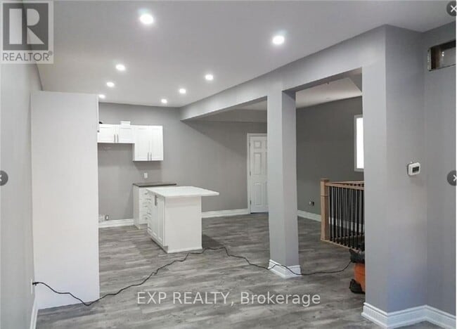 property at 24 Avalon Pl