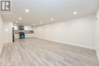 62 Sandra Ave in Kitchener, ON - Building Photo - Building Photo