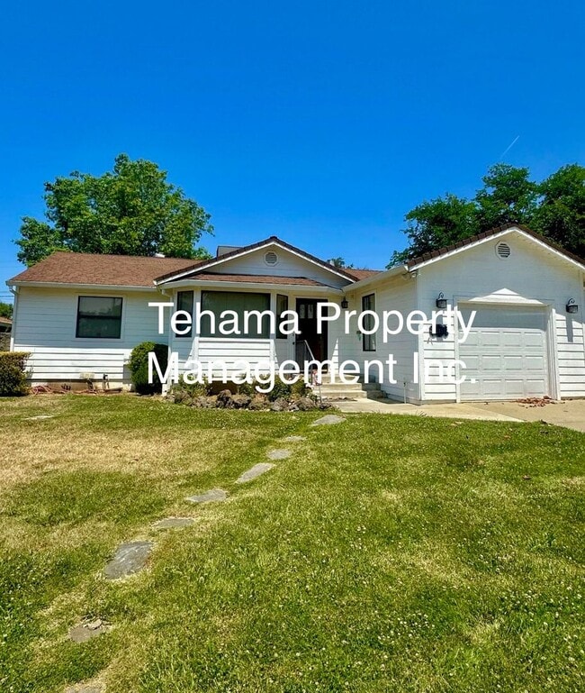 property at 211 Encinal Dr