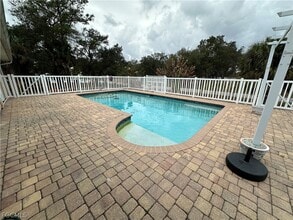 6840 Cadet Ave in Ft. Myers, FL - Building Photo - Building Photo