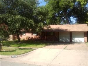property at 4040 Driskell Blvd