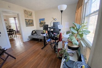 215 Center St, Unit 215 in Ithaca, NY - Building Photo - Building Photo