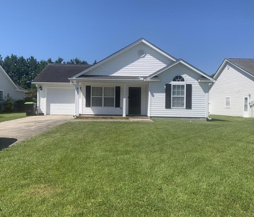 649 Rambler Ct in Myrtle Beach, SC - Building Photo