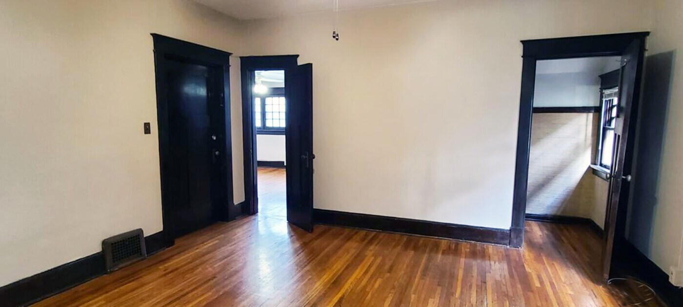 2217 Belmont Blvd in Nashville, TN - Foto de edificio