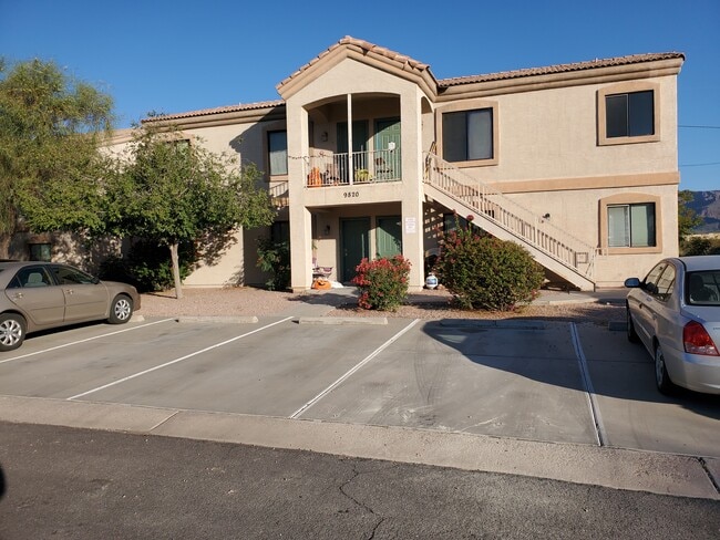 9820 E La Palma Ave, Unit 4