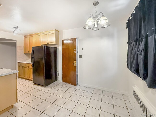 1043 E 57th St in Brooklyn, NY - Building Photo - Building Photo