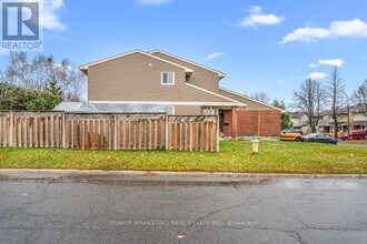 1631 Saxony Crescent in Ottawa, ON - Building Photo - Building Photo