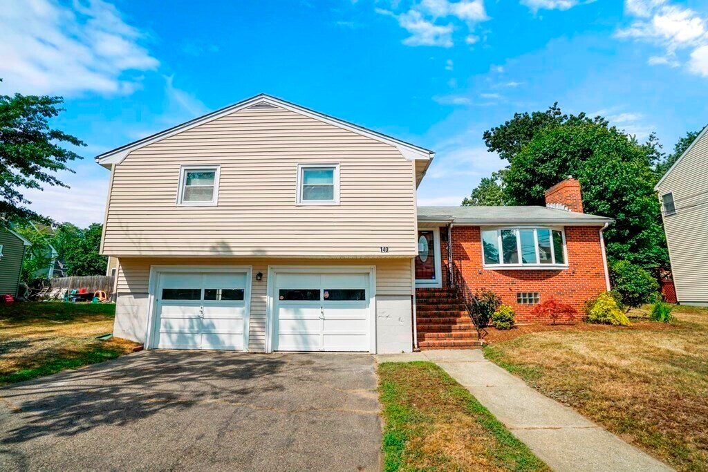 140 Arlington St in Medford, MA - Building Photo