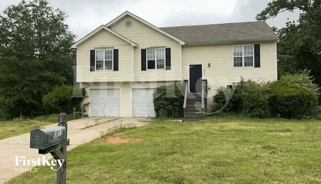 property at 3011 River Garden Rd