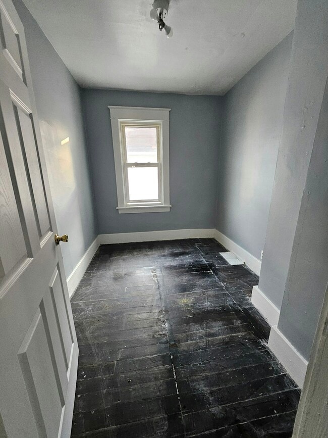 457 W 17th St in Erie, PA - Building Photo - Building Photo