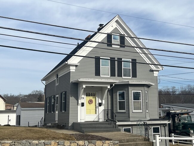 79 West St in Milford, MA - Building Photo - Building Photo