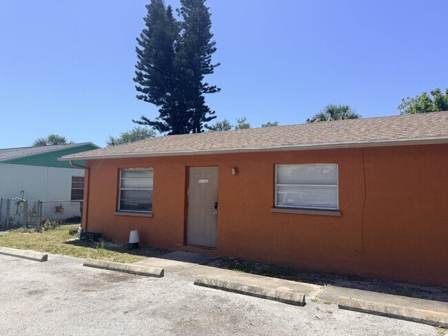 property at 3277 51st Ave Dr W