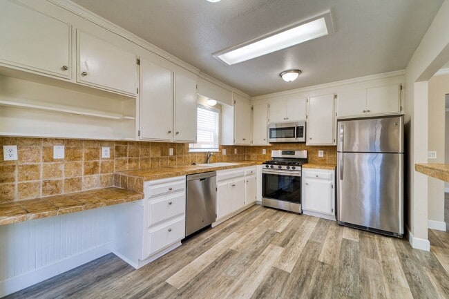 property at 733 Gray Ave