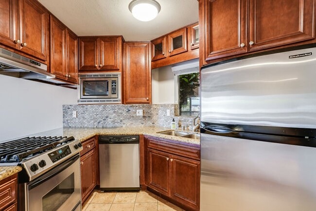 7509 Draper Ave in La Jolla, CA - Building Photo - Building Photo