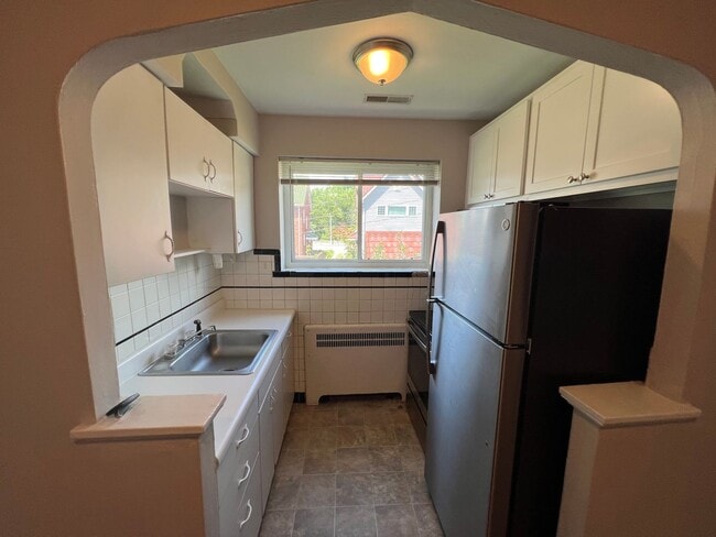 1005 Claytonia Terrace in Richmond Heights, MO - Building Photo - Building Photo