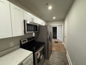 1055 Walnut St in Macon, GA - Building Photo - Building Photo
