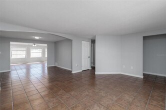 269 E Tarpon Blvd NW in Port Charlotte, FL - Building Photo - Building Photo