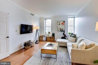 1830 17th St NW in Washington, DC - Building Photo - Building Photo