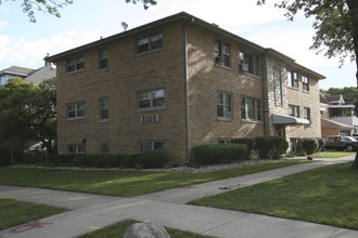 1001 N 20th Ave in Melrose Park, IL - Building Photo - Building Photo