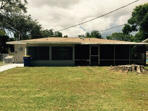 11114 101st Ave in Seminole, FL - Building Photo - Building Photo