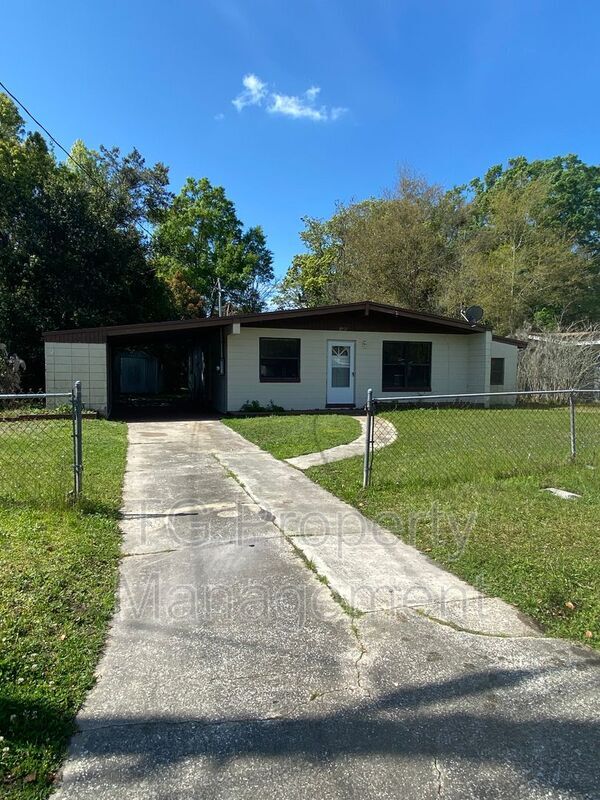 property at 8952 Castle Blvd