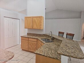 911 Wood Creek Dr in Melbourne, FL - Building Photo - Building Photo