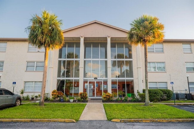 property at 1902 Honour Rd