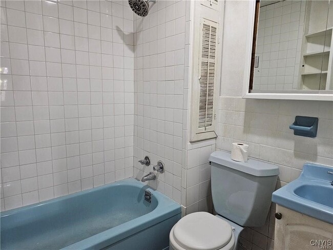 property at 305 Highland Ave